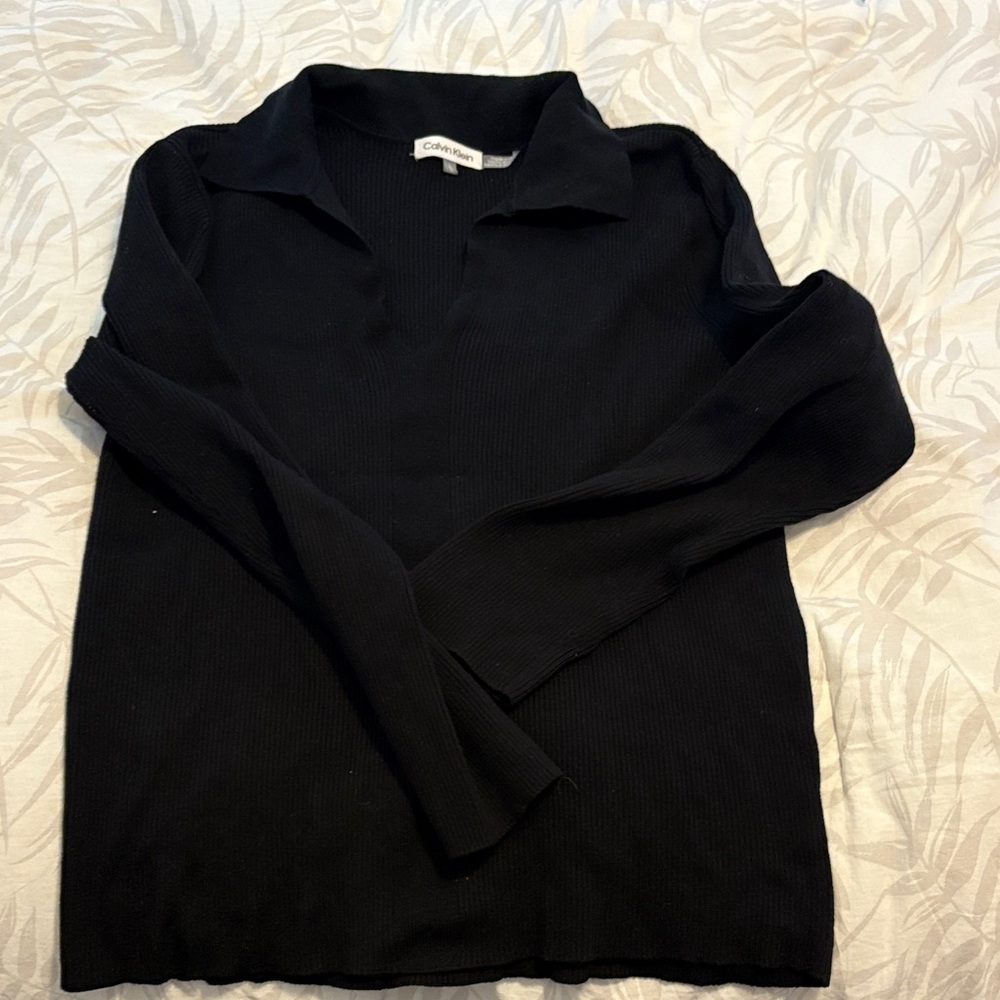 Calvin Klein Women's V-Neck Black Sweater